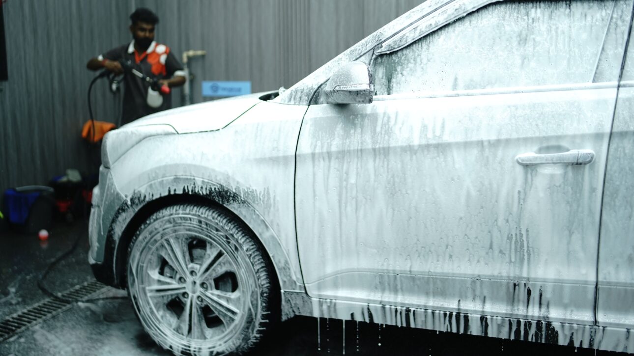 Car Wash Business in India | Car Cleaning Services in Delhi - Detailing Titans